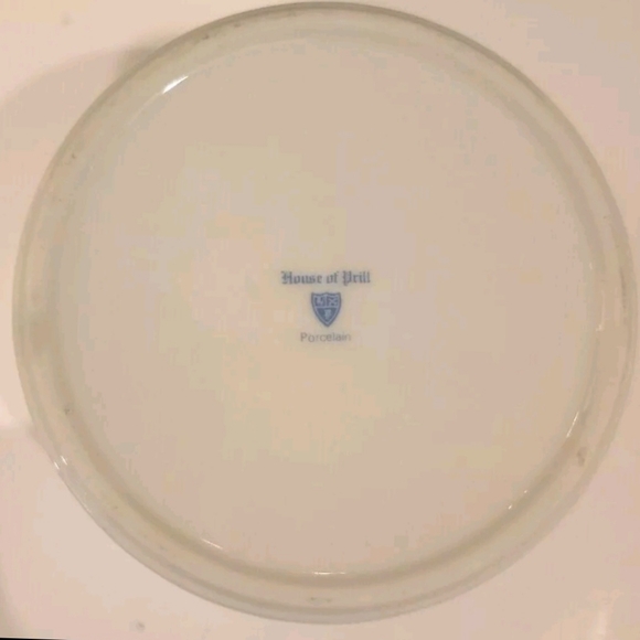 House of Prill Porcelain Poppy Lidded Storage Container Pre-owned. - Picture 5 of 6